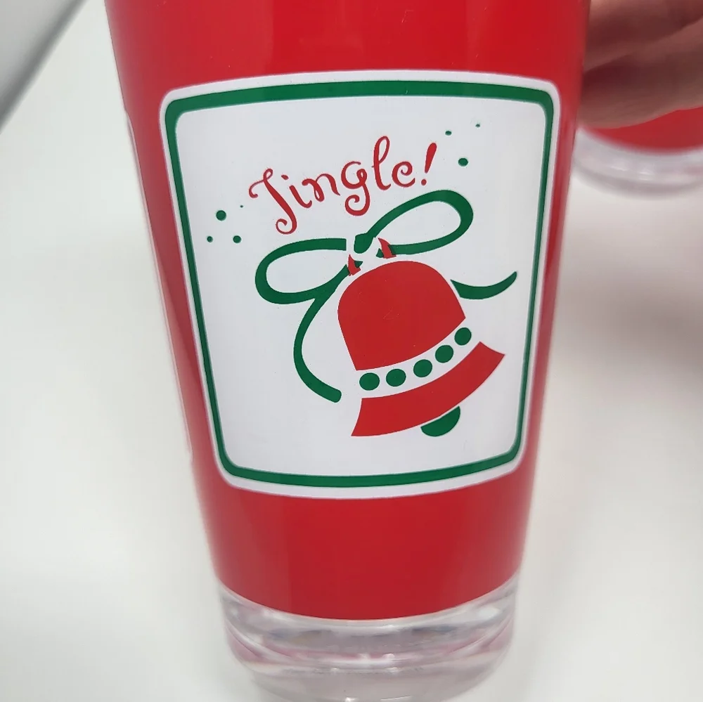 Bundle of 4 Tumblers Hard Plastic Reusable Holiday‎ Christmas 16 oz